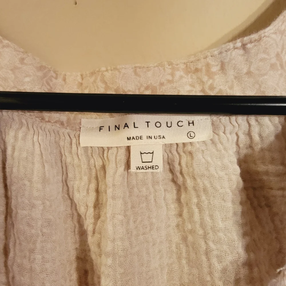 Final touch long sleeve top size large - Picture 2 of 3